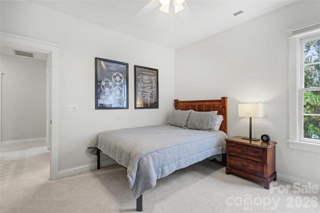 623 N Oak Drive, Huntersville, NC 28078