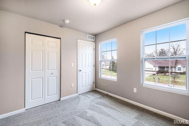 1335 Mackey Drive, South Bend, IN 46614