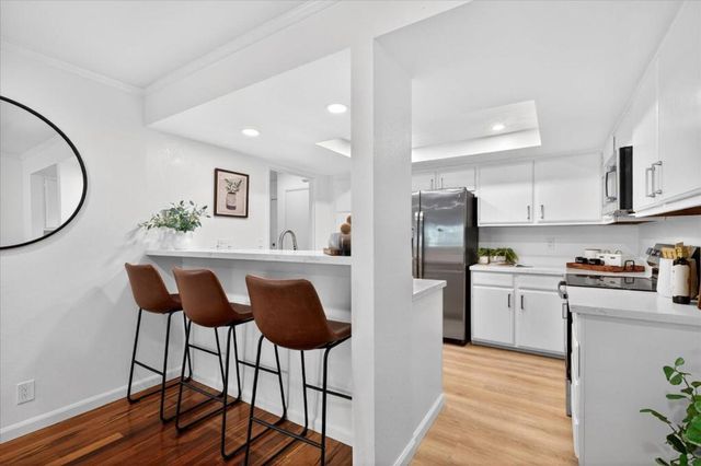 461 Leahy Street, Redwood City, CA 94061