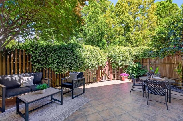461 Leahy Street, Redwood City, CA 94061