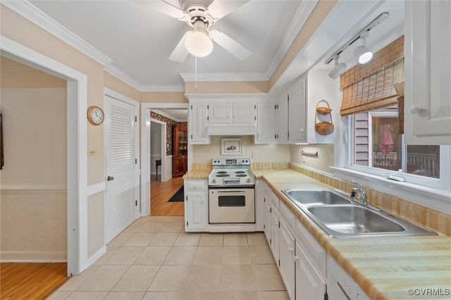 13211 POWDERHAM Ln, Midlothian, VA 23113