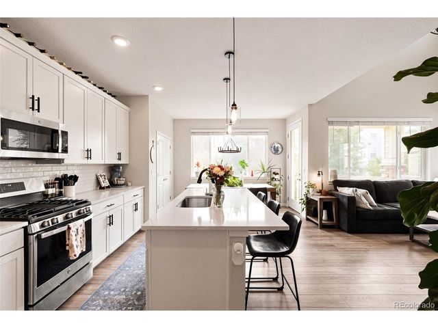 1251 S Kingston Ct, Aurora, CO 80012