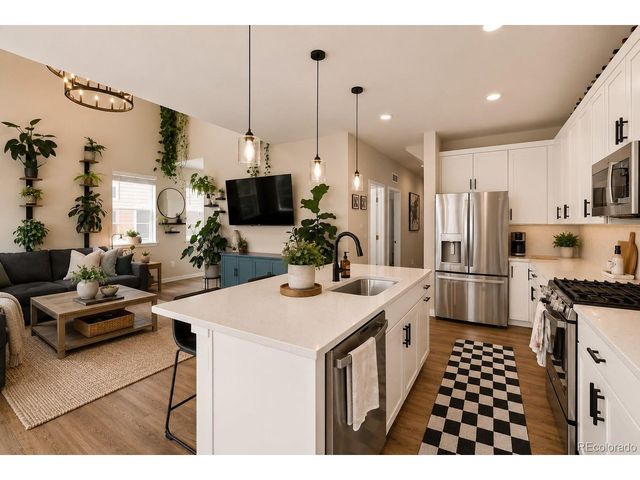 1251 S Kingston Ct, Aurora, CO 80012