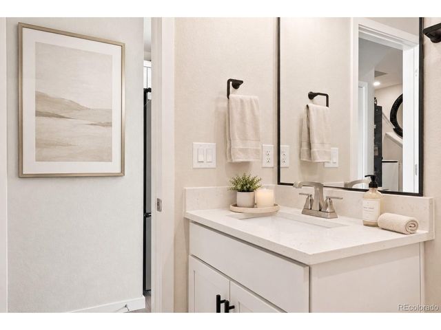 1251 S Kingston Ct, Aurora, CO 80012