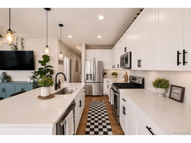 1251 S Kingston Ct, Aurora, CO 80012
