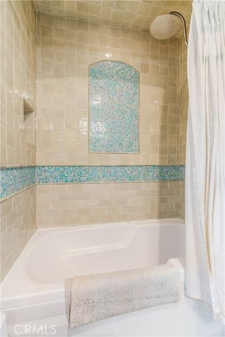 5823 Vesper, Sherman Oaks, CA 91411