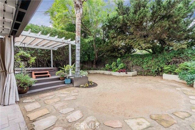 5823 Vesper, Sherman Oaks, CA 91411