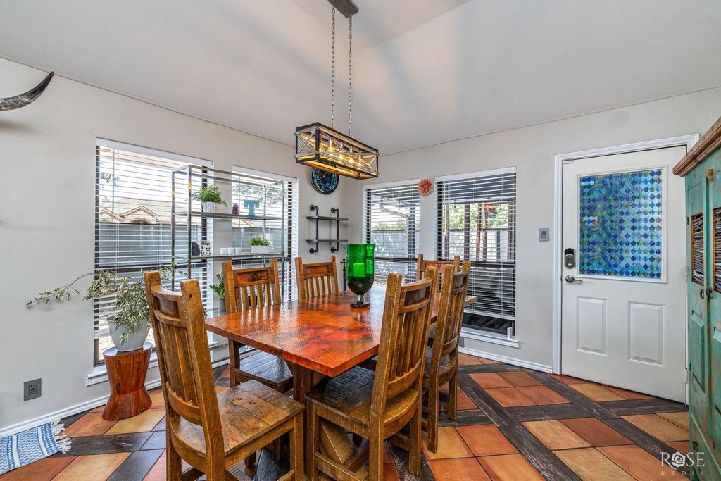 Image 11 of property listing at 5838 Manchester Lane, San Angelo, TX 76901