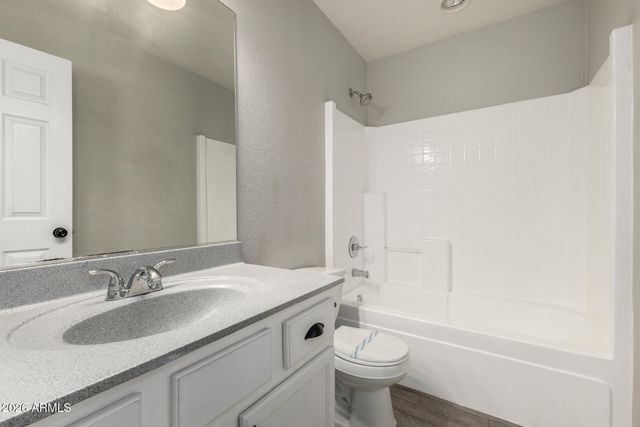 2040 N 106TH Avenue, Avondale, AZ 85392