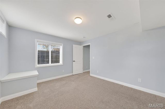 178 Shadow Pointe Drive, Wentzville, MO 63385