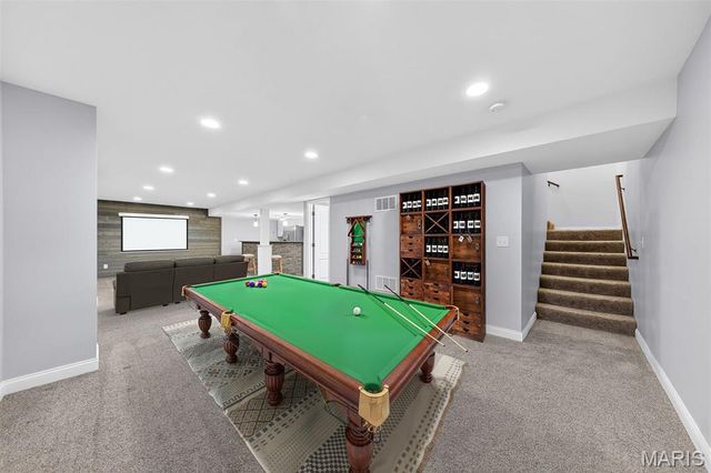 178 Shadow Pointe Drive, Wentzville, MO 63385