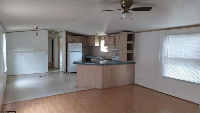 305 Woods LN, Cedar Park, TX 78613