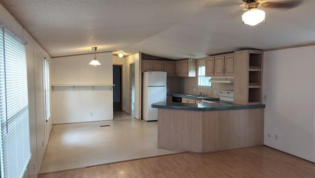 305 Woods LN, Cedar Park, TX 78613