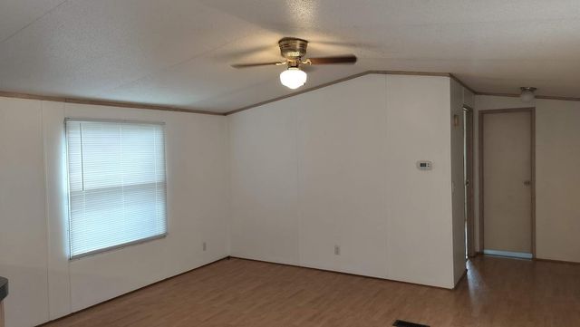 305 Woods LN, Cedar Park, TX 78613