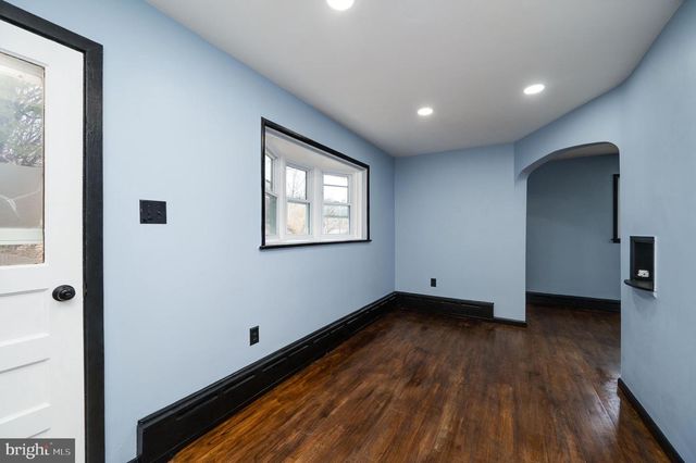 1938 HIGH PARK MNR, Pottsville, PA 17901