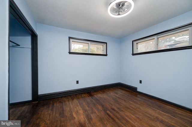 1938 HIGH PARK MNR, Pottsville, PA 17901