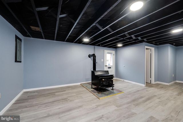 1938 HIGH PARK MNR, Pottsville, PA 17901