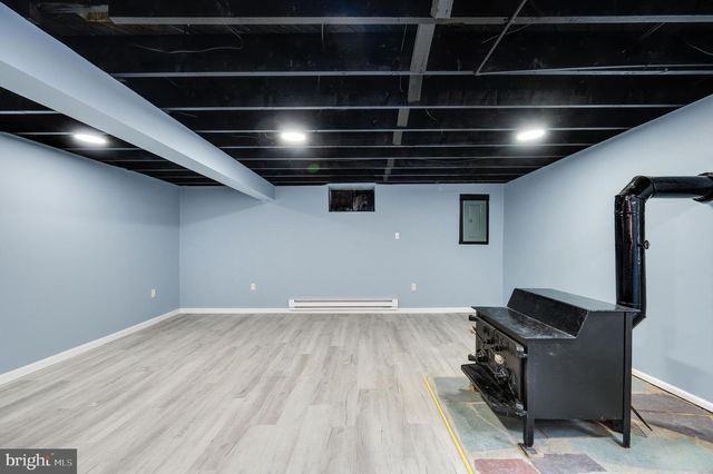 1938 HIGH PARK MNR, Pottsville, PA 17901