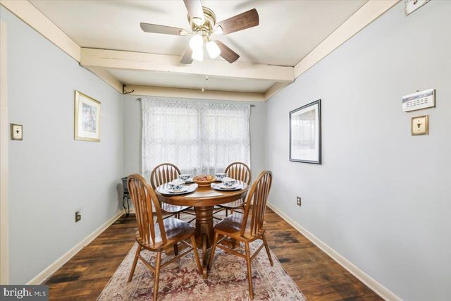 10 NEW LISBON RD, Pemberton, NJ 08068
