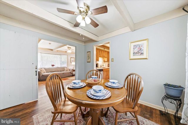 10 NEW LISBON RD, Pemberton, NJ 08068