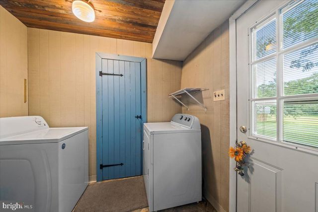 10 NEW LISBON RD, Pemberton, NJ 08068