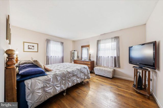 10 NEW LISBON RD, Pemberton, NJ 08068