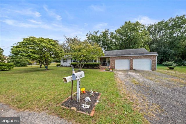 10 NEW LISBON RD, Pemberton, NJ 08068