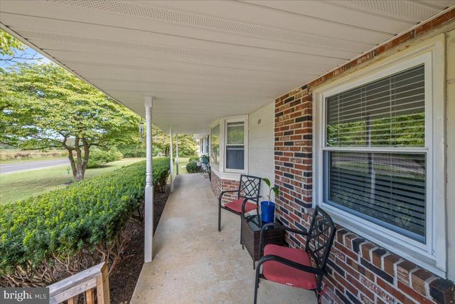 10 NEW LISBON RD, Pemberton, NJ 08068
