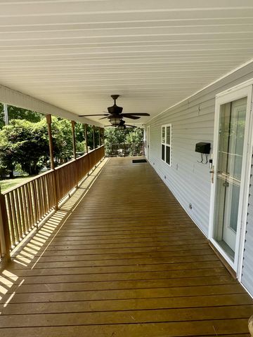 692 552 Road, Keavy, KY 40737