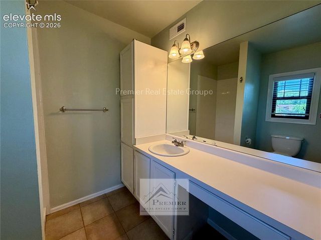 17 Alsace Way, Colorado Springs, CO 80906