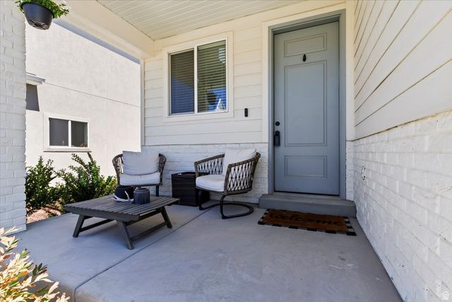 7168 N SILVER SPRING WAY, Eagle Mountain, UT 84005