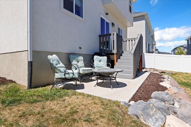 7168 N SILVER SPRING WAY, Eagle Mountain, UT 84005