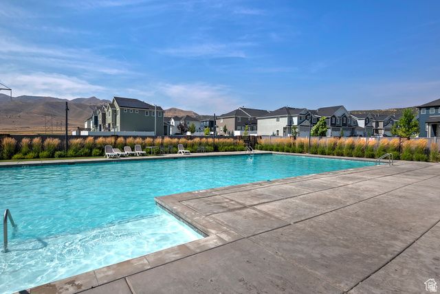 7168 N SILVER SPRING WAY, Eagle Mountain, UT 84005