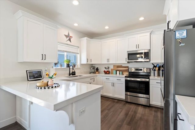 7168 N SILVER SPRING WAY, Eagle Mountain, UT 84005