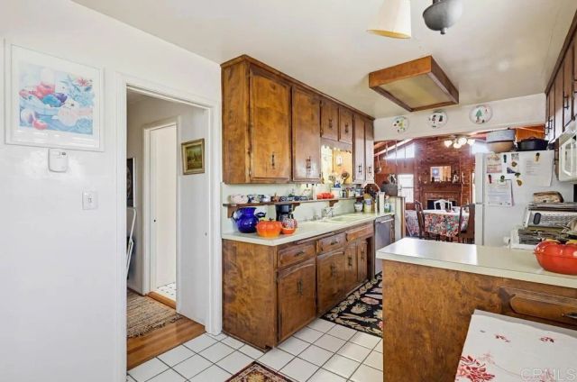 4744 51st Street, San Diego, CA 92115