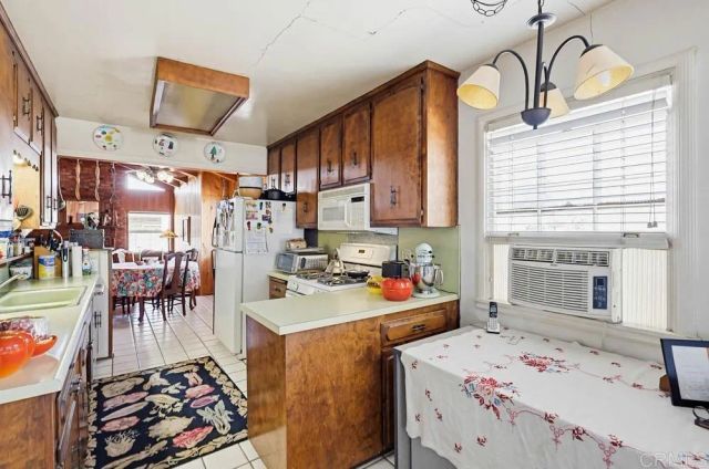 4744 51st Street, San Diego, CA 92115