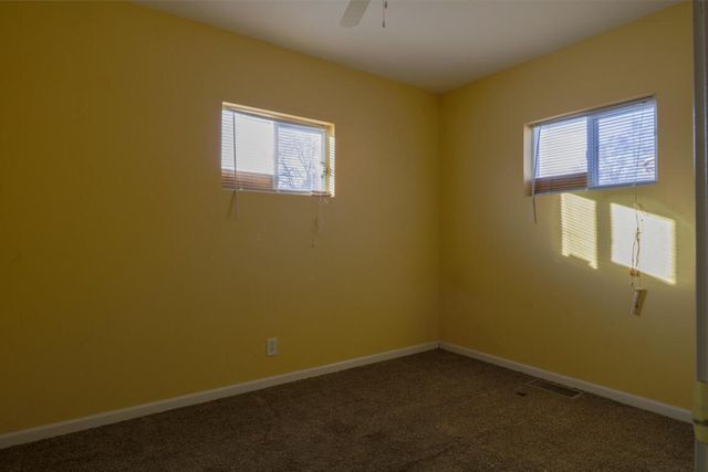 5725 N 60th STREET, Milwaukee, WI 53218
