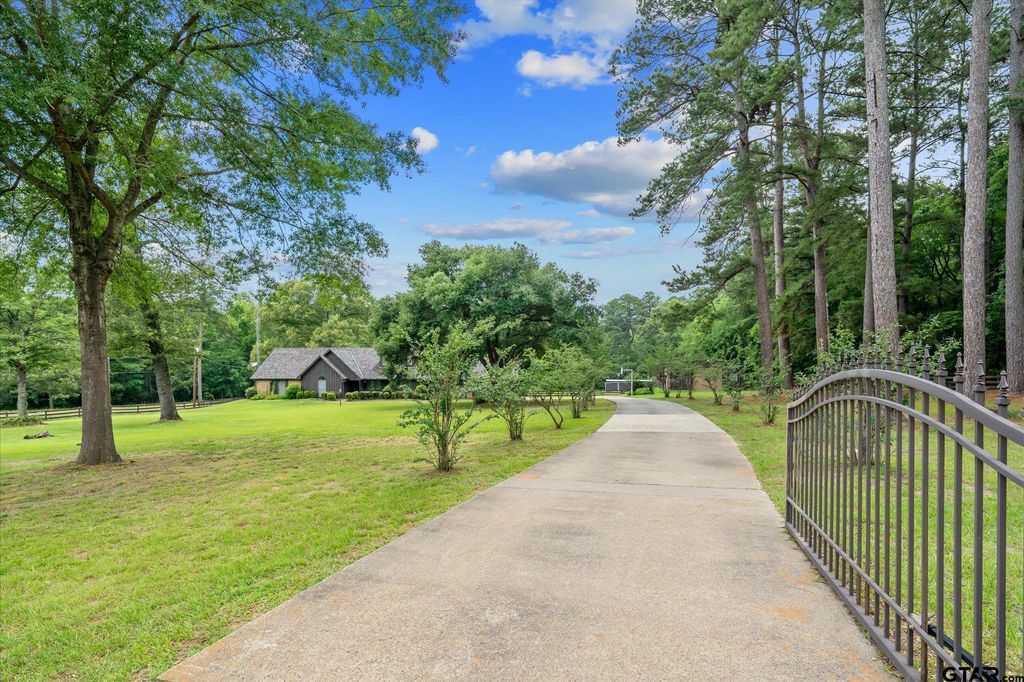 15246 Seven League Road, Tyler, TX 75703