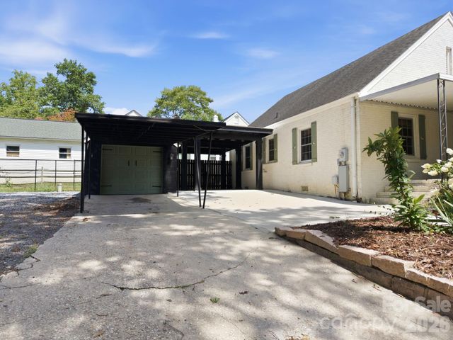 1522 Mooresville Road, Salisbury, NC 28147