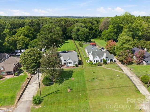 1522 Mooresville Road, Salisbury, NC 28147
