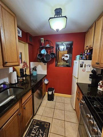 2750 Johnson Avenue 7L, Bronx, NY 10463