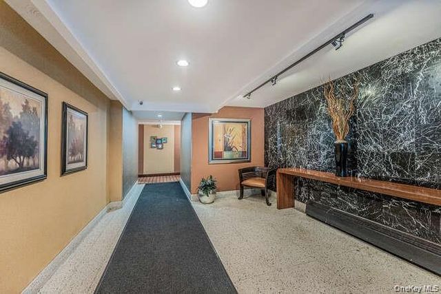 2750 Johnson Avenue 7L, Bronx, NY 10463