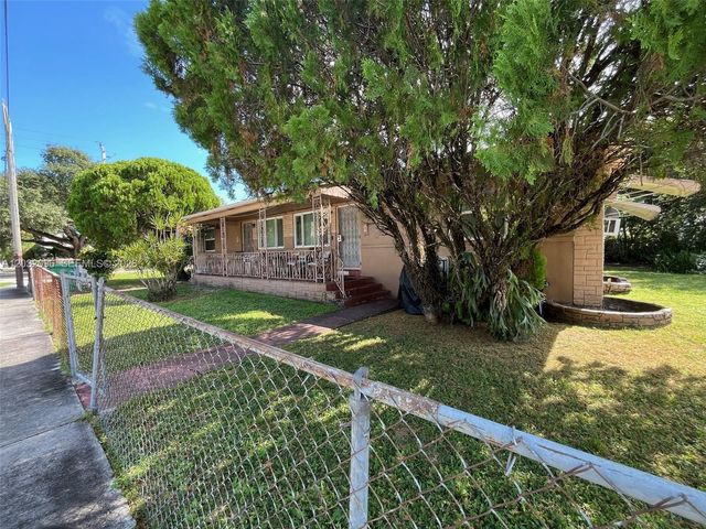 1100 NW 57th Street, Miami, FL 33127