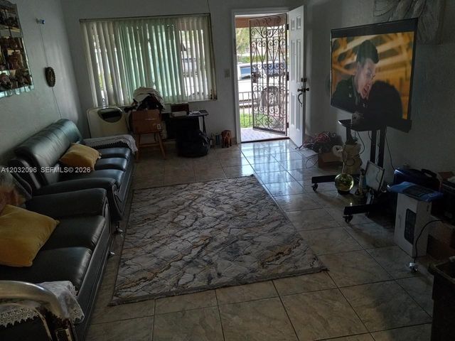 1100 NW 57th Street, Miami, FL 33127