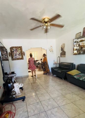 1100 NW 57th Street, Miami, FL 33127