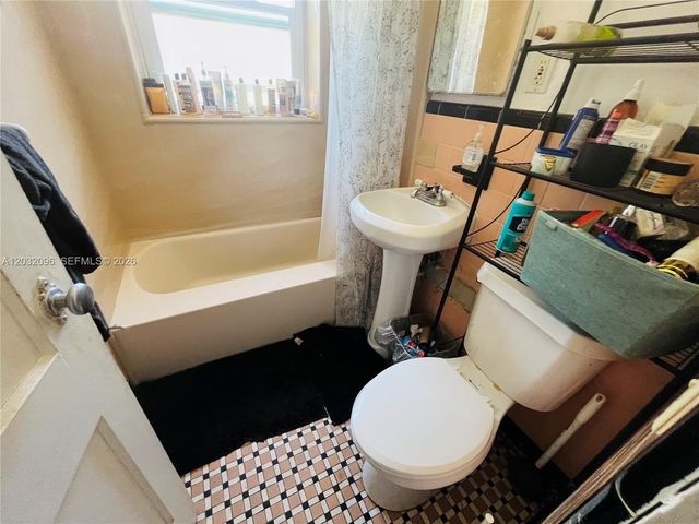 1100 NW 57th Street, Miami, FL 33127