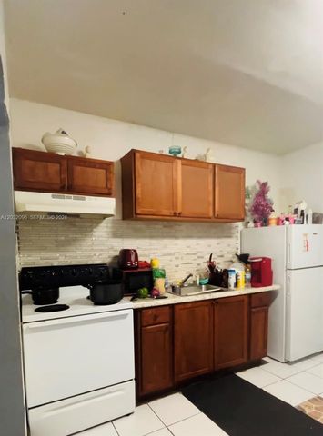 1100 NW 57th Street, Miami, FL 33127