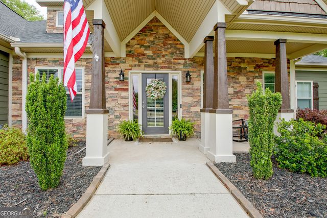 138 Magnolia Place Drive, Senoia, GA 30276