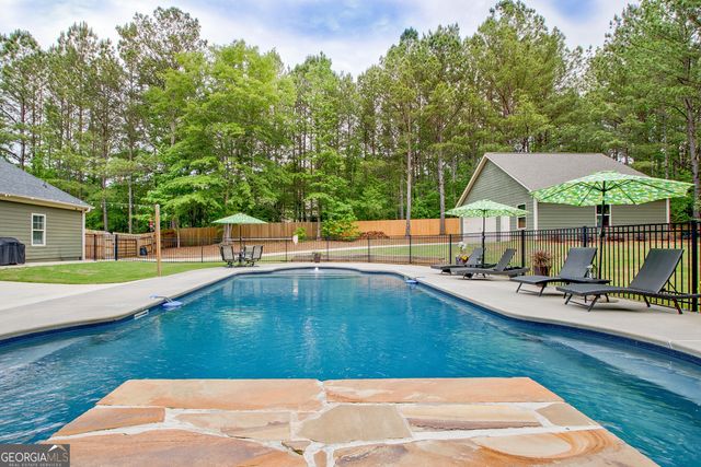 138 Magnolia Place Drive, Senoia, GA 30276