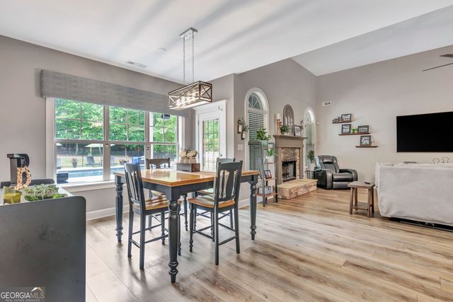 138 Magnolia Place Drive, Senoia, GA 30276